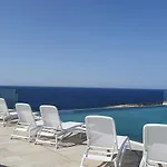 Seaview - Adults Only 16 ホテル