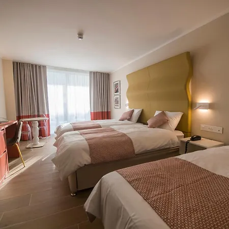 Seaview - Adults Only 16