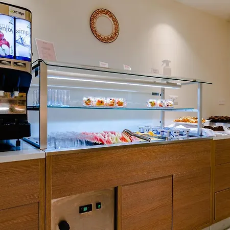 מלון Seaview - Adults Only 16