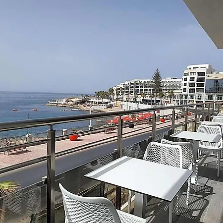 Seaview - Adults Only 16 Hotel