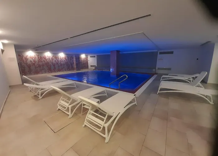 Seaview - Adults Only 16