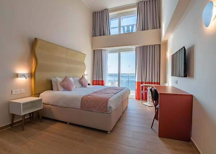 Seaview - Adults Only 16 Hotel 4*