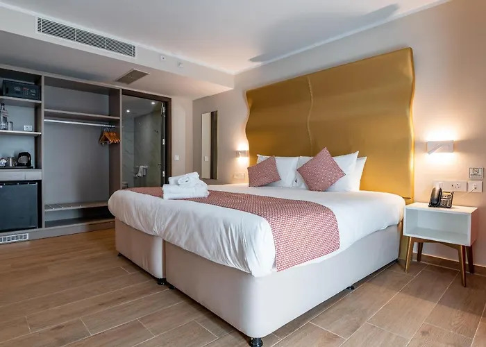 Seaview - Adults Only 16 4*