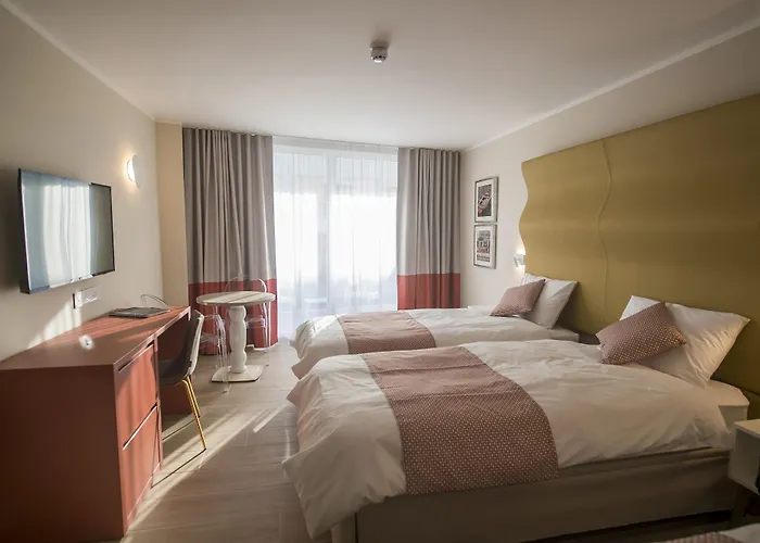 Seaview - Adults Only 16 Hotel 4*