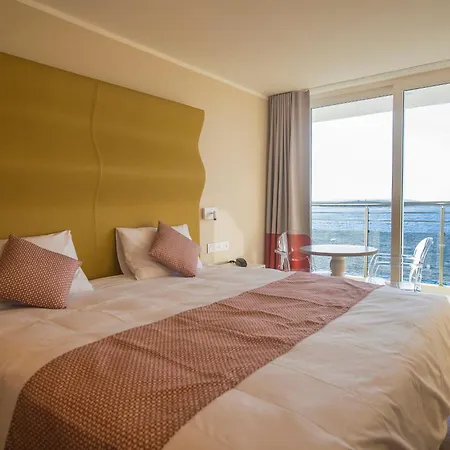 Seaview - Adults Only 16